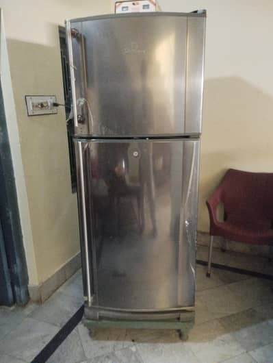 Dawlence Full Size Fridge