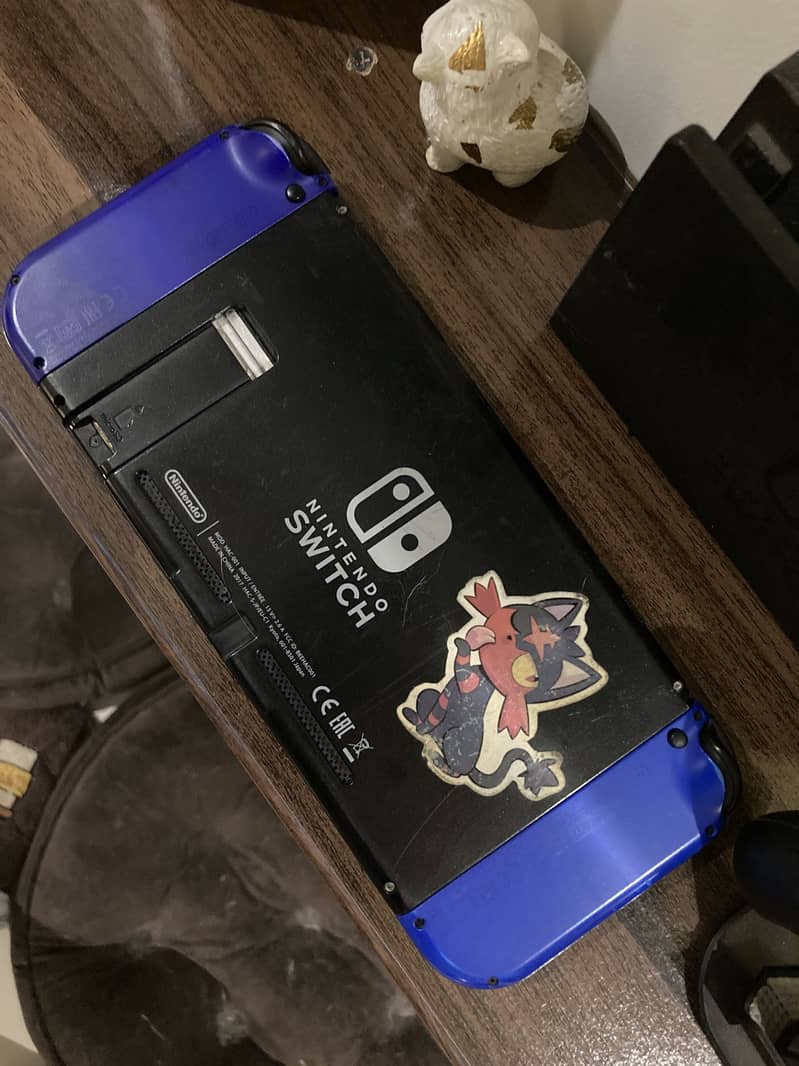Nintendo Switch 1 2