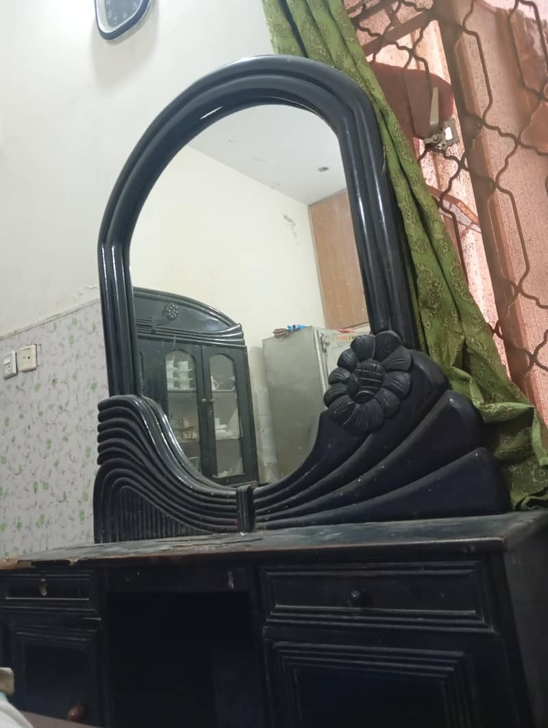Dressing Table 1