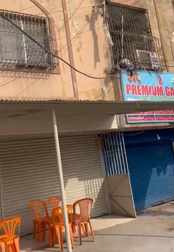 Prime Location Shop For sale In Rs. 17000000