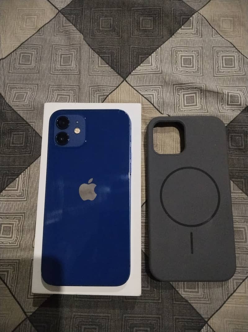 Apple iPhone 12 9