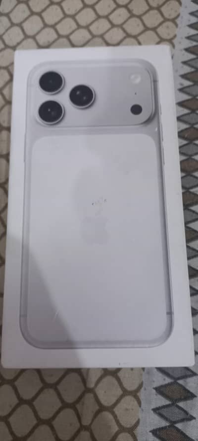 Apple iPhone 17 Pro Max very Good price read this aid.
