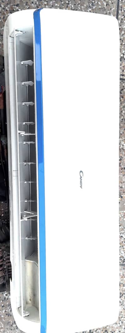 Candy heat & cool 1.5 ton AC Inverter