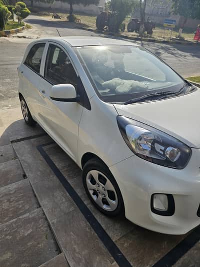 KIA Picanto 2023. A T. TOTAL GENIOUN.