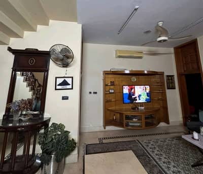 This Is Your Chance To Buy House In Shadman 1