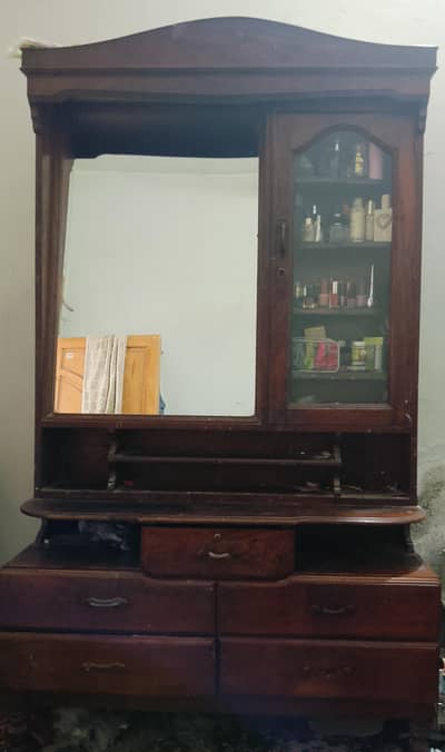 dressing table