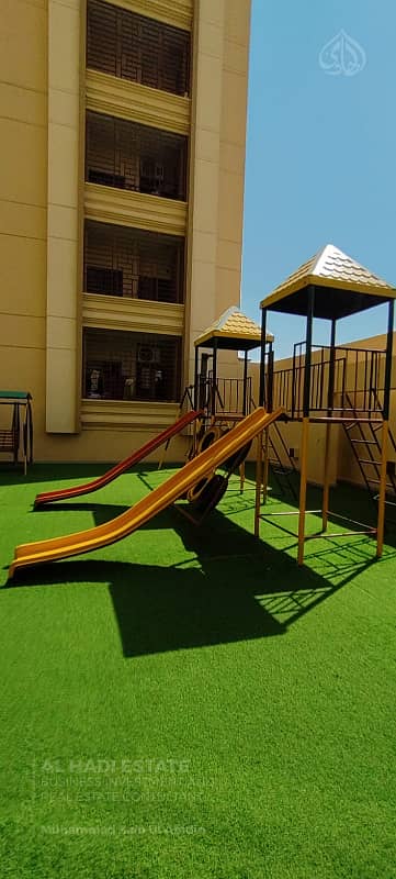 Get An Attractive Flat In Chapal Courtyard Under Rs. 10000000