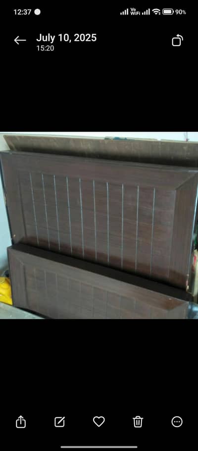 bed without mattress