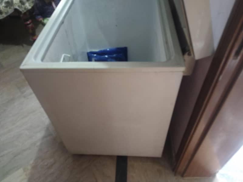 deep freezer 4