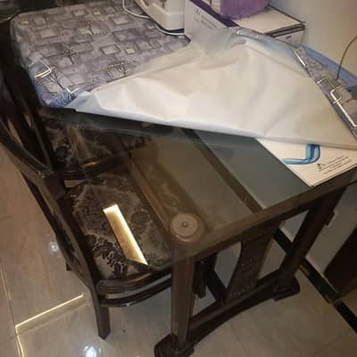 Dinning Table with 6 Chairs