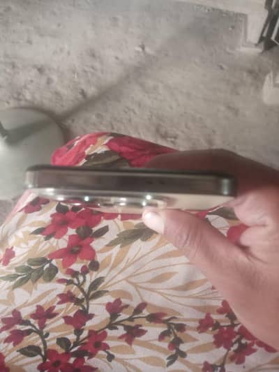 Infinix Hot 40