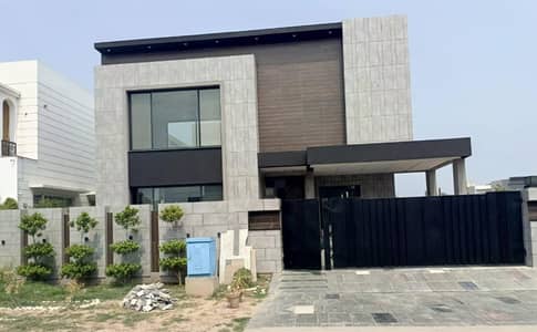10-Marla Modern Bungalow For Sale At Top Location Near Park Commercial