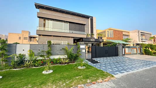 10-Marla Modern Bungalow For Sale Near Mosque And Gold Crest Mall