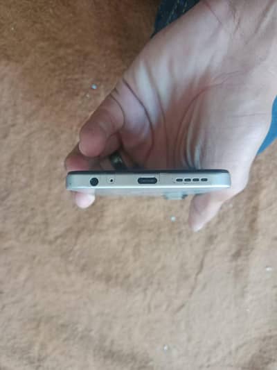 Infinix hot 60i   6/128