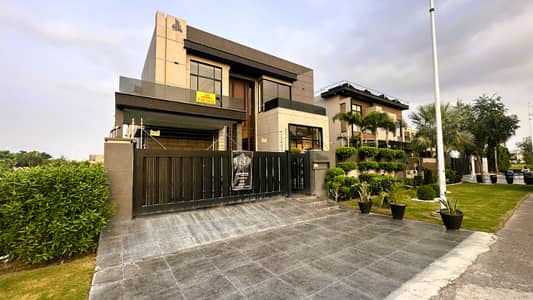 10-Marla Fully Modern Bungalow For Sale Top Location Near Dolmen Mall &Amp; Raya Fairways
