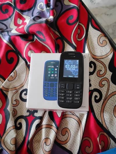 Nokia 105 dual sim with box and charger read ads
