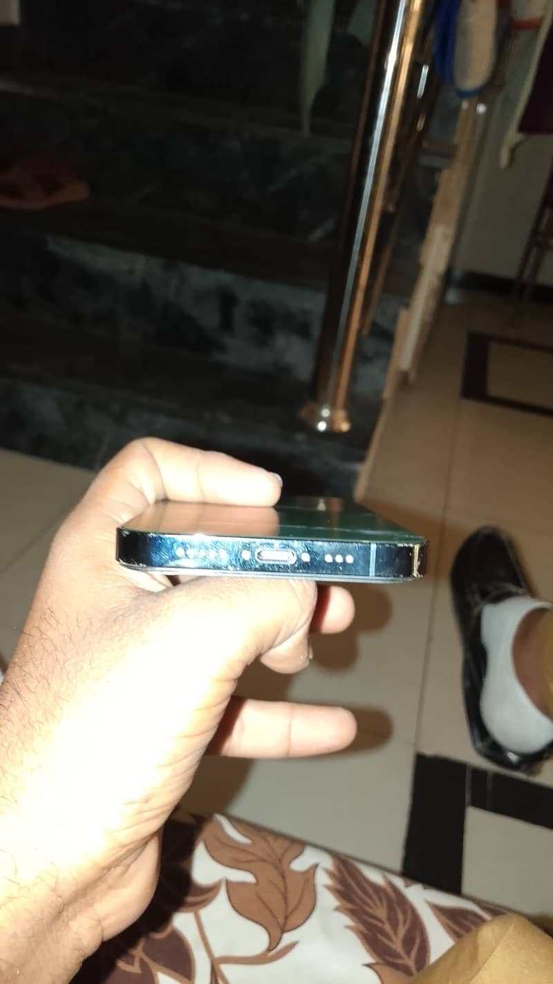 Iphone 0