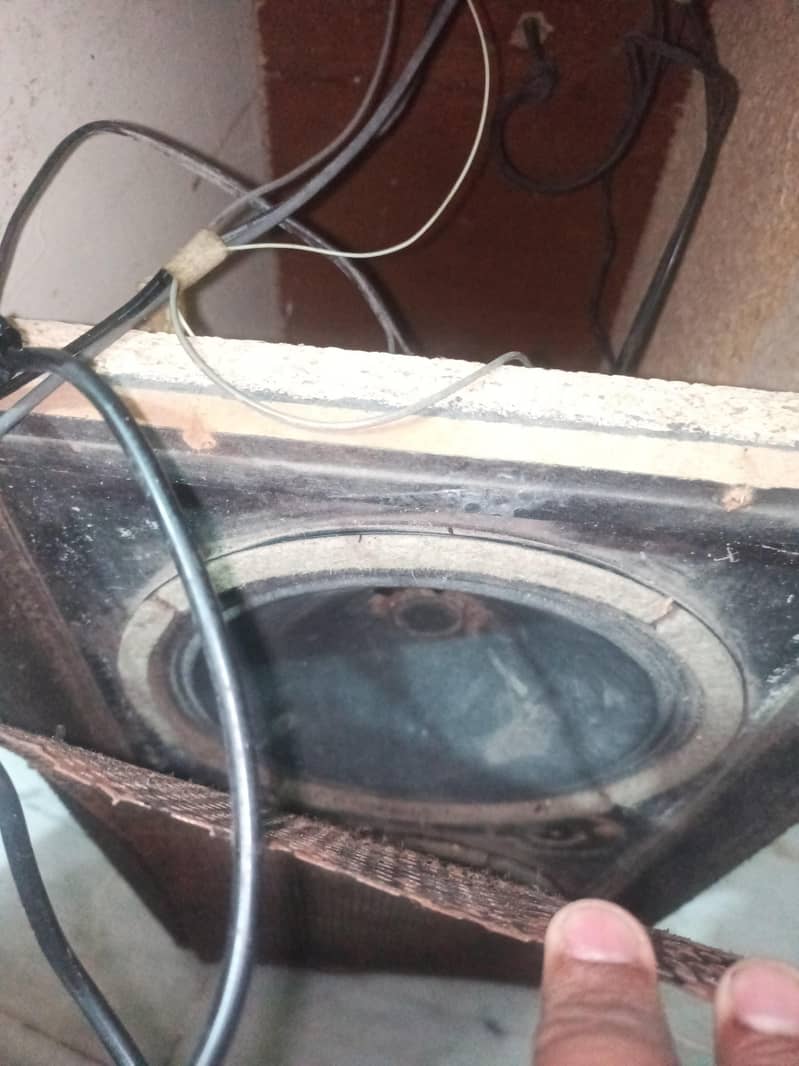 speaker with amplifier 3