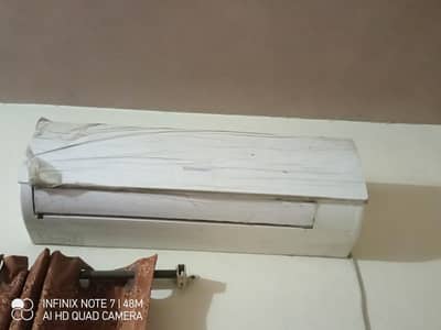 Dawlance 1 Ton Ac for sale Good+ condition
