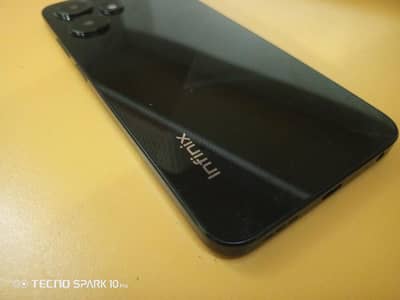 Infinix Hot 30 Play