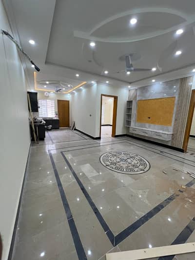 BRAND NEW. 1 KANAL UPER PORTION AVAILABLE FOR RENT.