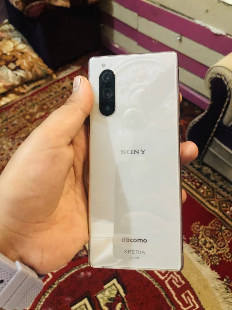 Sony 5 6