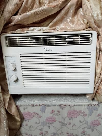 0.5 ton window AC