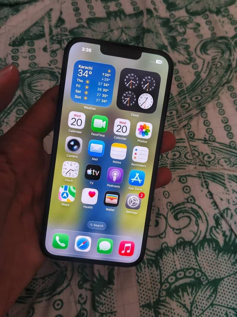 Apple iPhone 13 3