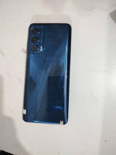 moto edge 2021