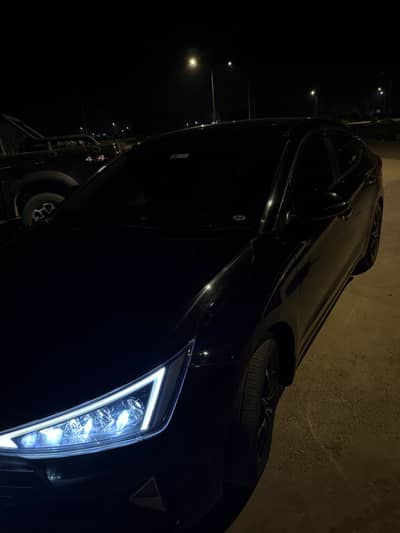 Hyundai Elantra Gls 2.0