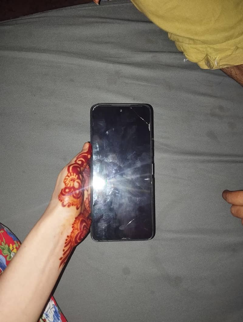 Tecno CAMON 18T 1
