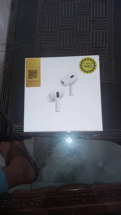 Apple airpods pro 2 in new condition all good no issue