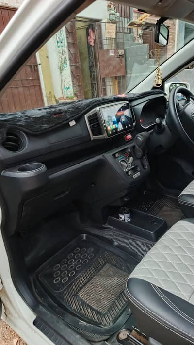 Daihatsu Mira 2017