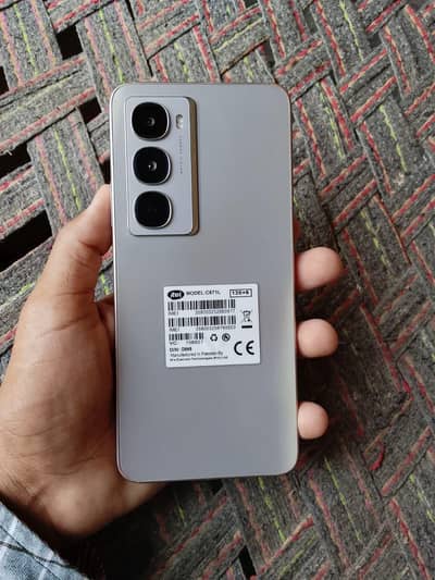 Itel City 100