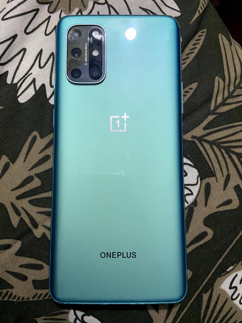 One Plus 8T 0