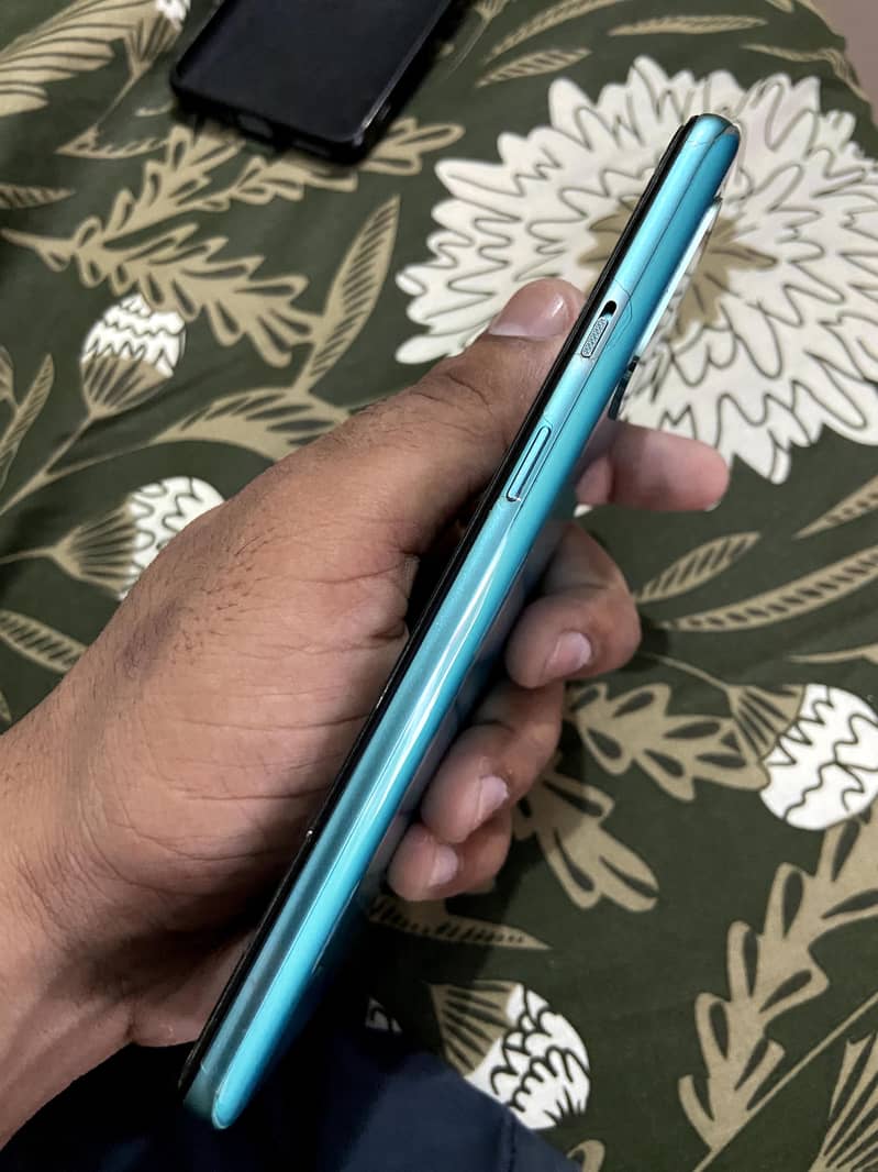 One Plus 8T 3