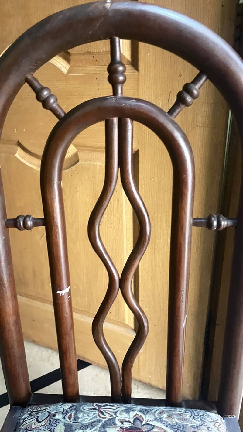 Dining Table set with 6 chairs 2