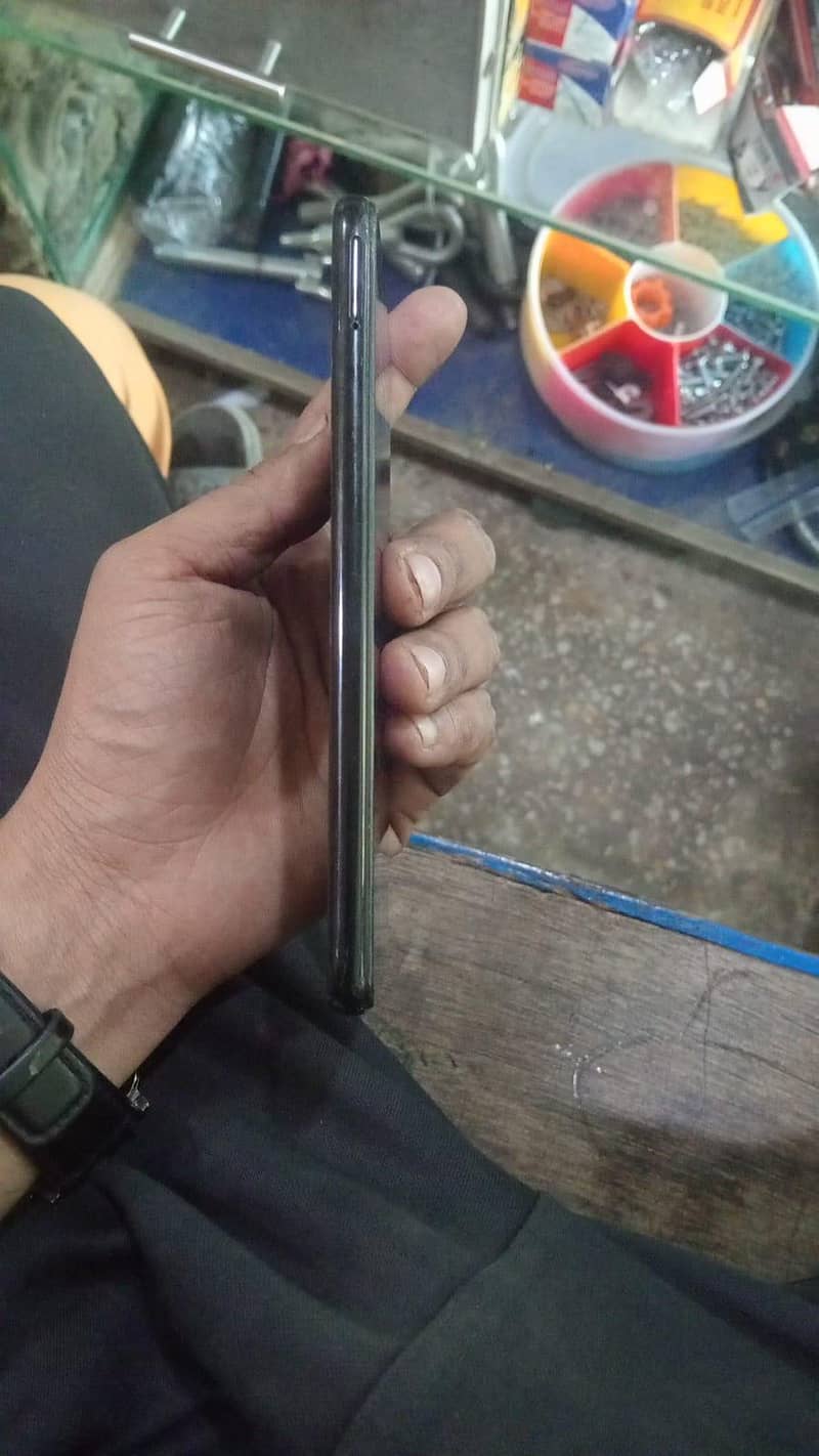 Realme Note 8 3