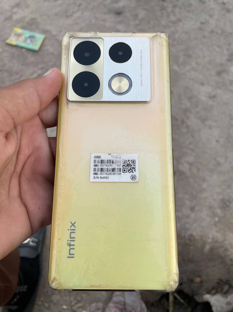 infinx note 40 pro 0