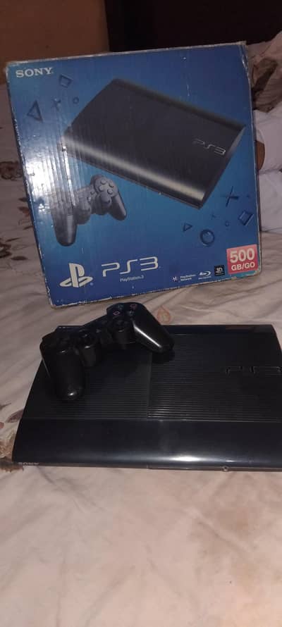 PS3 super slim 500 Gb jelbrak