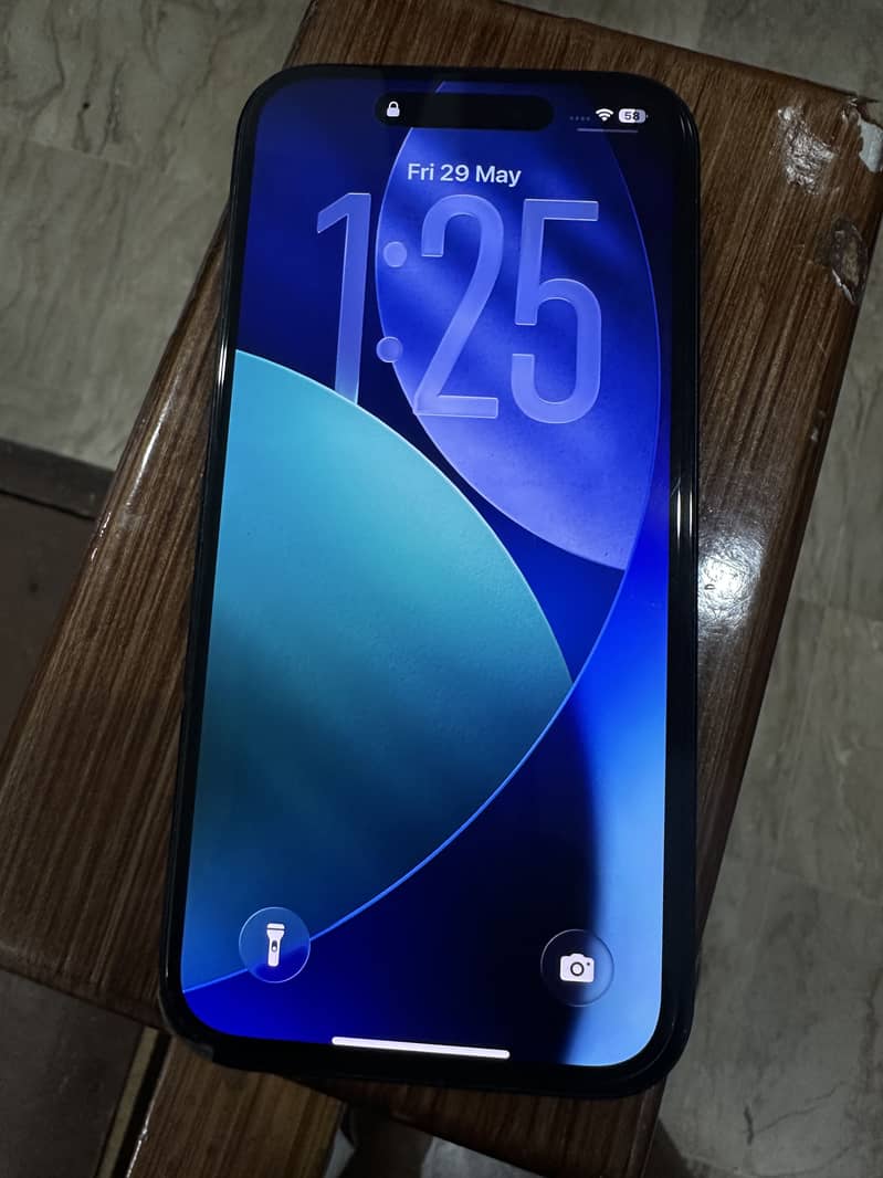 Apple iPhone 15 3