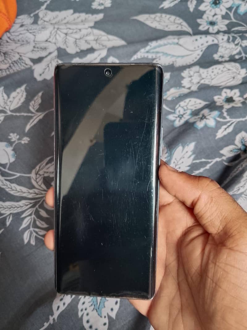 Tecno CAMON 30S 4