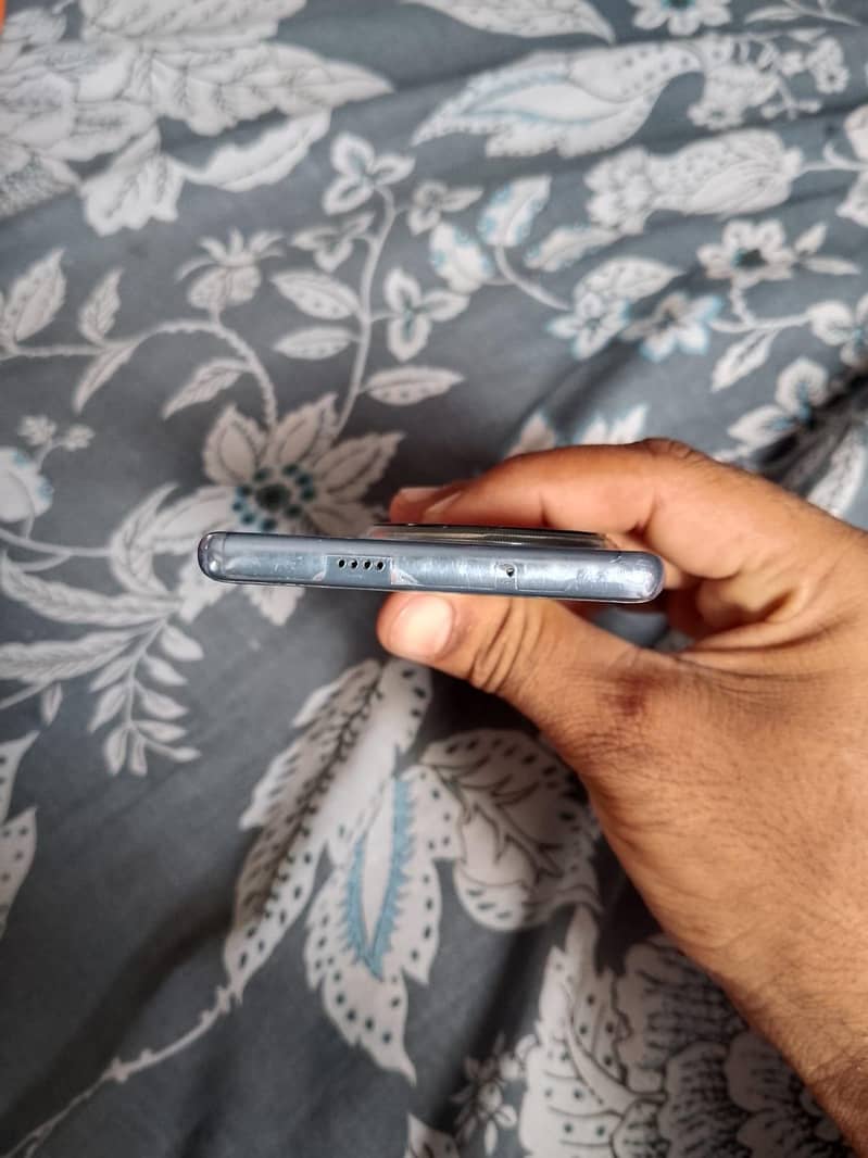Tecno CAMON 30S 8
