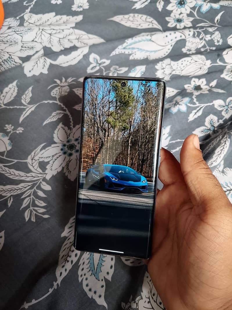 Tecno CAMON 30S 10