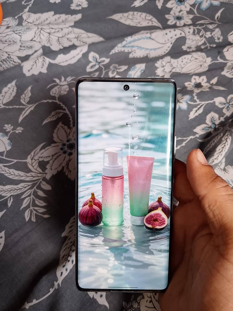 Tecno CAMON 30S 11
