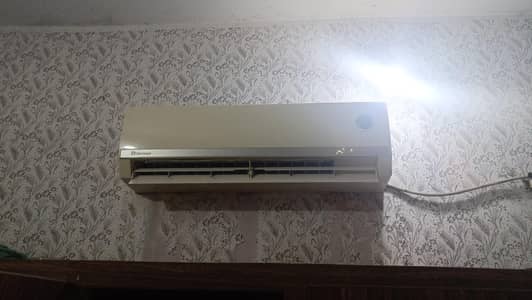 Dowlance 1.5 ton AC for sale