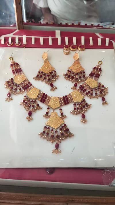 Royal Artificial Jewelry Set