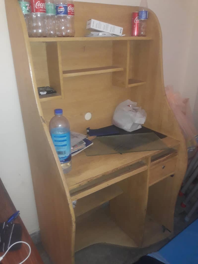 computer table 0