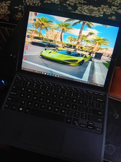 2 in 1 touchscreen laptop / tablet for sale (Urgent).