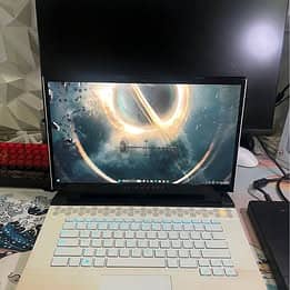 Alienware m15 R2 1